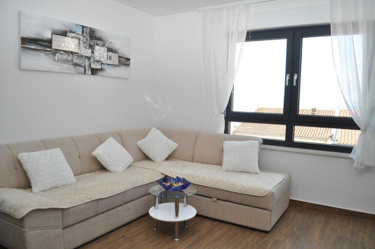 Apartman Mib Makarska Exterior foto